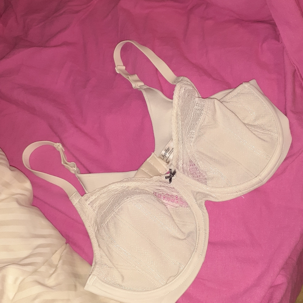 38C white cotton and lace bra lillyette